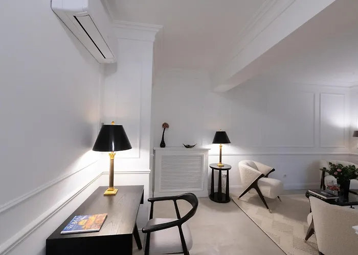 La Scalinata - Boutique روما