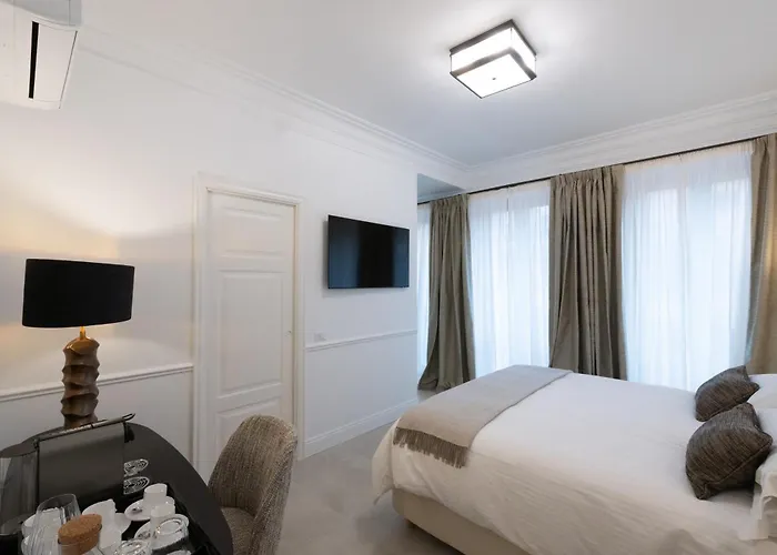 La Scalinata - Boutique بيت ضيافة روما