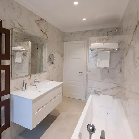 La Scalinata - Boutique