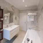 La Scalinata - Boutique